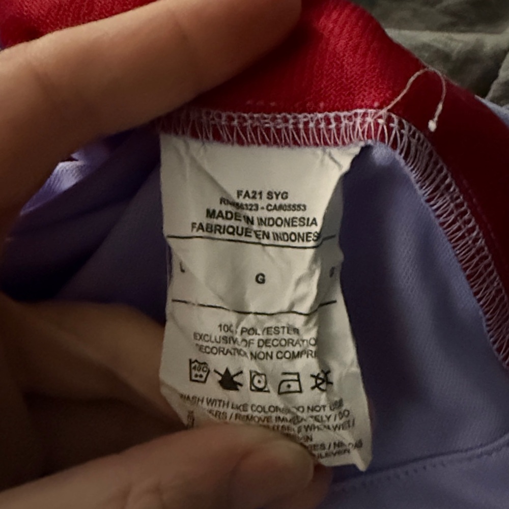 Nike FC Barcelona Light Purple Jersey - Picture 4 of 5